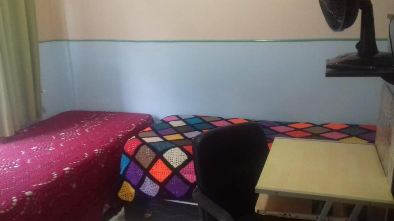 Hostel Trem Di Durmi Belo Horizonte Bilik gambar